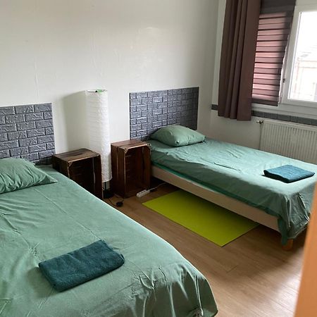 Gite De La Nievre - Centre Ville-2E Etage Flixecourt Екстер'єр фото